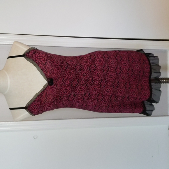 Pink and Black Slip - Picture 2 of 5